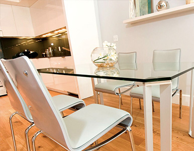 The Art of Accessorizing Glass Table Tops: Enhancing Your Décor with Finesse